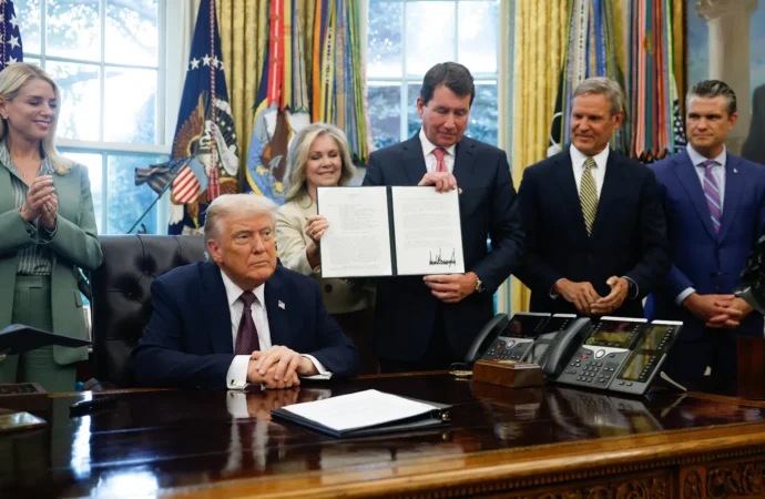 Trump Sends National Guard to Memphis Amid Crime Debate