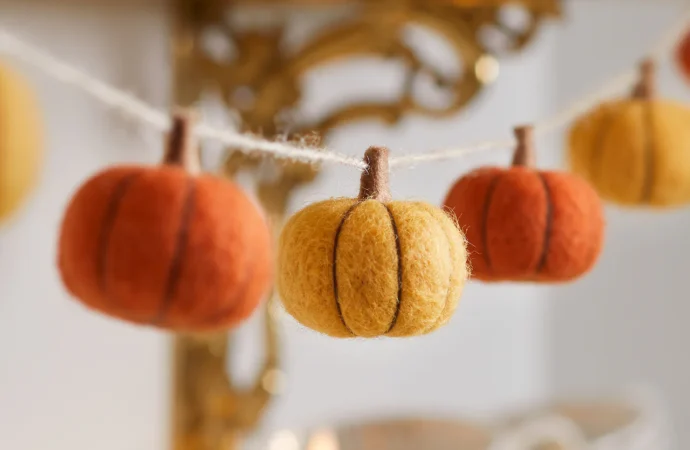 Felt Fall Pumpkin Garlands