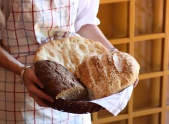 Homemade Bread Baking: A Tradition That Never Left the Kitchen